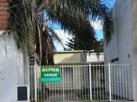 Casa en Venta en Berazategui, USD 100.000