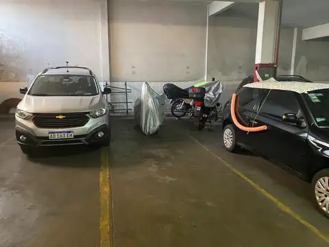 Cochera en Venta Cubierta