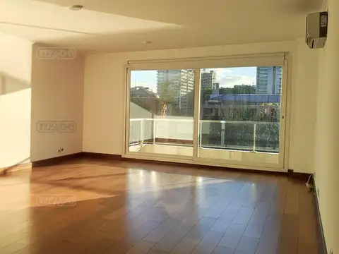 Departamento en Alquiler de 3 dormitorios