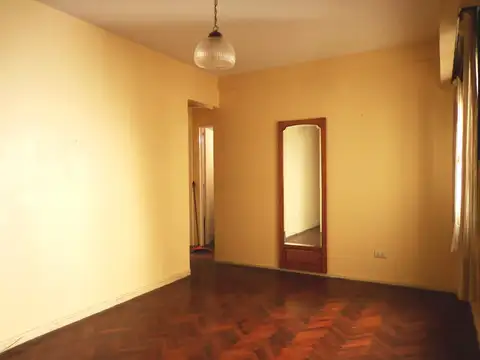 Av Gral Juan M De Pueyrredon 1100