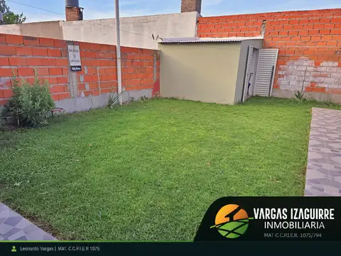 Casa 3 ambientes con 1 baño