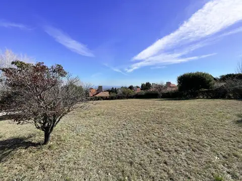 Hocico Esq. De Las Vertientes