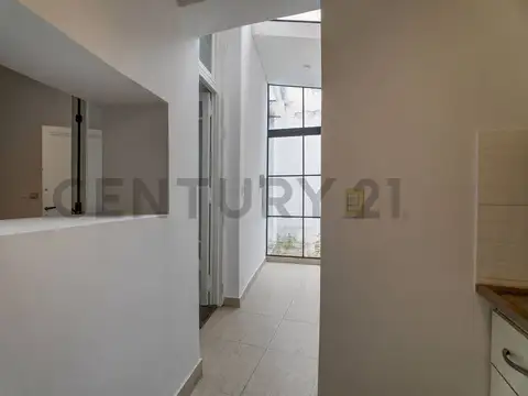 Depto Tipo Casa 3 ambientes con 2 baños