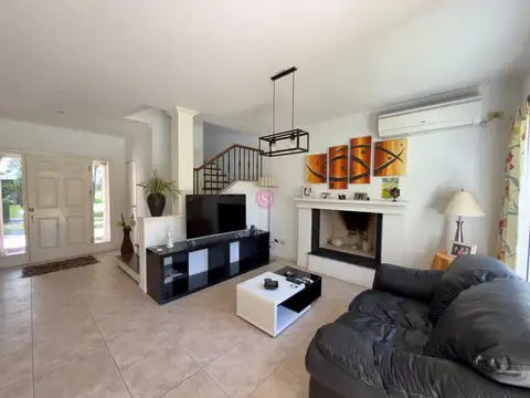 Casa en Venta en La Pradera I, USD 450.000