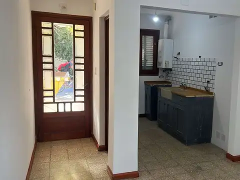 Depto Tipo Casa en Alquiler en Santa Fe, $ 900.000