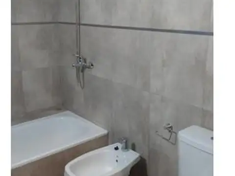 ALQUILER - Monoambiente en Juncal 350 - Tapiales