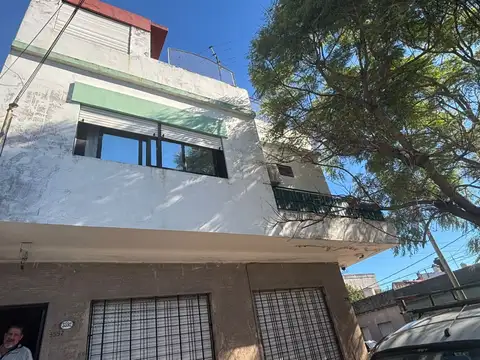 Depto Tipo Casa en Venta de 1 dormitorio