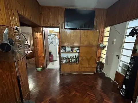 Venta de Casa de dos dormitorios en Barrio La Guardia - Rosario