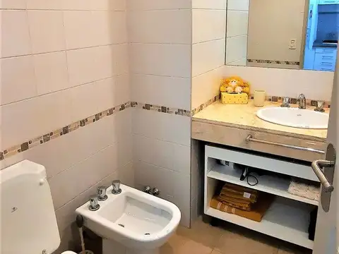 Departamento en Alquiler con 1 cochera