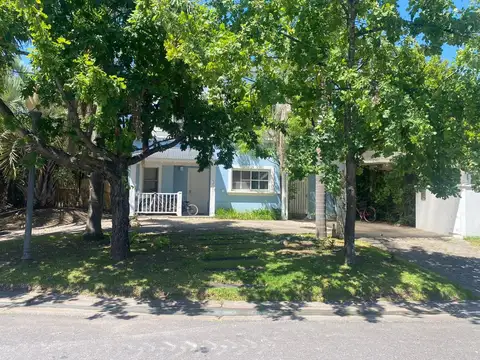 Casa en Alquiler de 3 dormitorios