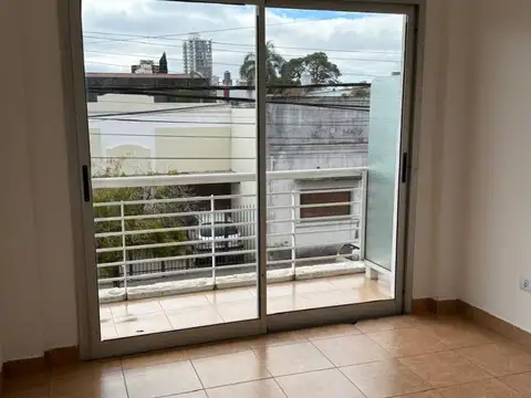 MENDOZA 100, Piso 1