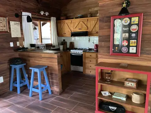 Pintoresca cabaña en el bosque de Carilo