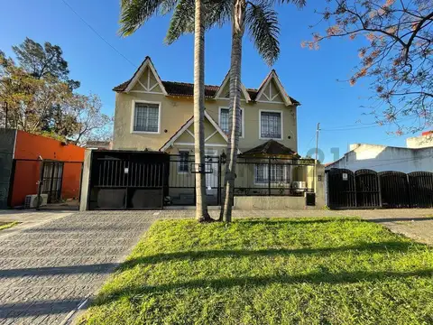 Leandro N. Alem 3000, Piso 0