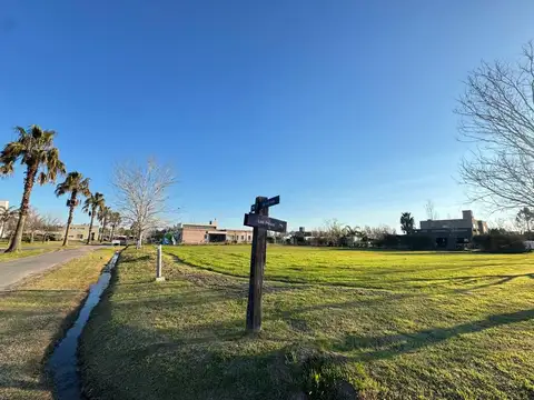 Terreno en Venta de 1054,0 m2