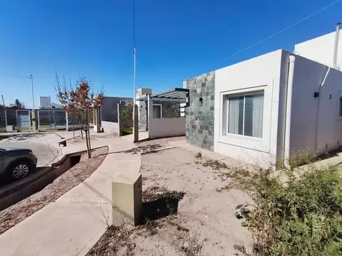 Casa en Venta en Mayor Drummond, Luján de Cuyo