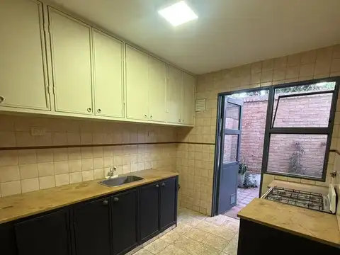 Depto Tipo Casa en Alquiler de 2 dormitorios