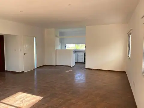 Casa en Venta en La Cañada - Los Arces, USD 200.000