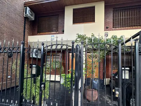 Hermoso Triplex 4 Amb Gje Patio Tza + Play Room