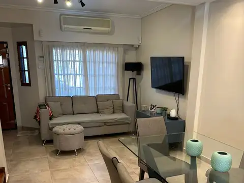 Depto Tipo Casa en Venta de 4 ambientes