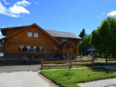 Casa de madera 130 m² en cholila, 3 dormitorios