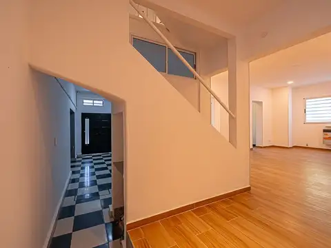 VENTA CASA 5 AMBIENTES ALMAGRO TERRAZA GARAJE