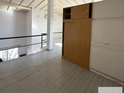 Depto Tipo Casa en Alquiler 40 años