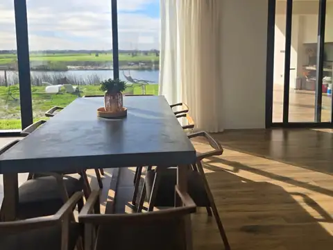 Casa en Venta en Puertos - Barrio Amarras, USD 649.000