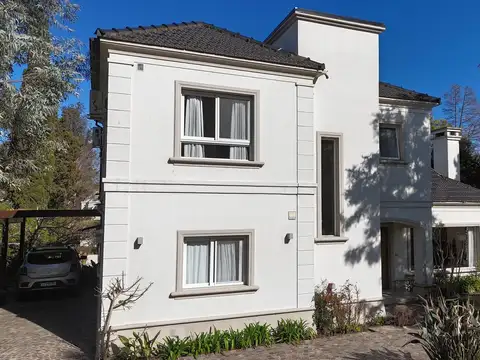 Country Club Los Cardales