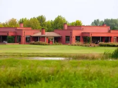 Terreno en Venta de 3006,0 m2