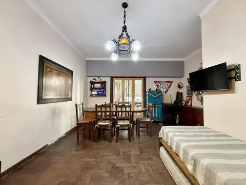 Depto Tipo Casa en Venta en Belgrano, USD 190.000