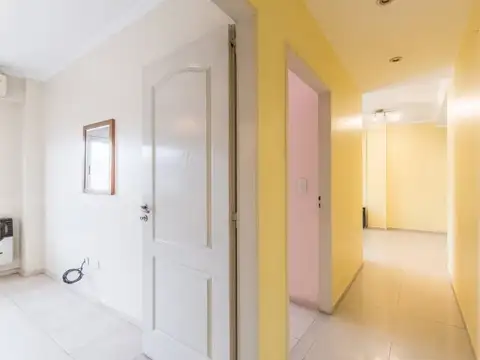 Departamento 3 ambientes con 2 baños