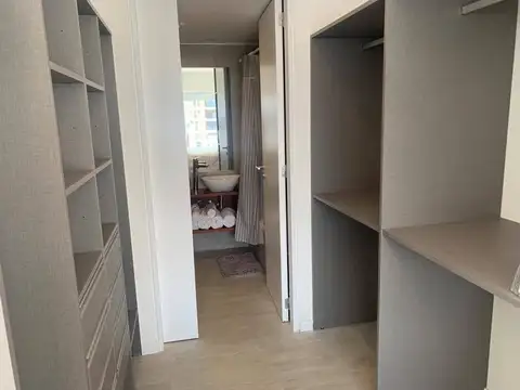Departamento en Alquiler Temporal con 1 cocheras