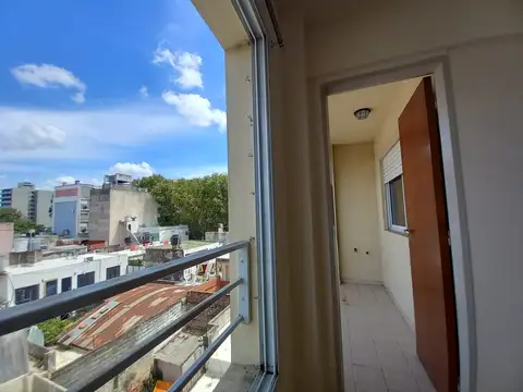 San Lorenzo 3800, Piso 03