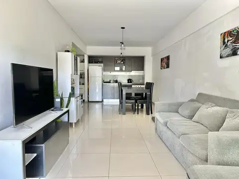 Departamento en Alquiler con 1 cocheras