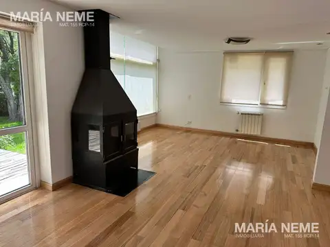 Casa 4 ambientes con 2 baños