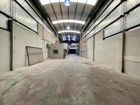 deposito galpon con Oficina 385m2 totales villa martelli vicente lopez