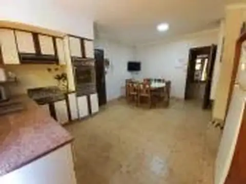 Departamento en Alquiler de 4 ambientes