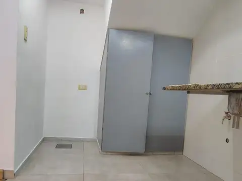 Depto Tipo Casa en Venta en Ramos Mejia, USD 55.000