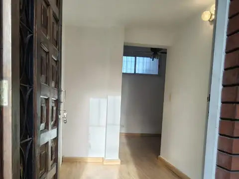 Depto Tipo Casa en Venta de 2 ambientes