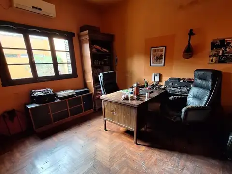 Casa 6 ambientes con 3 baños