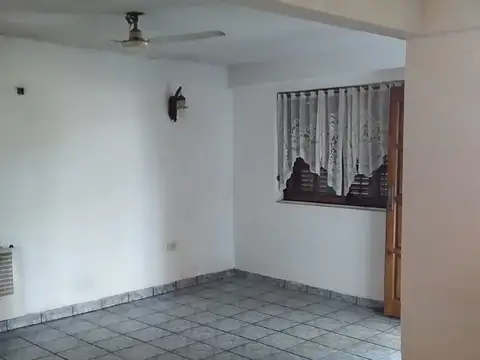 Casa en Venta en Ituzaingo, USD 120.000