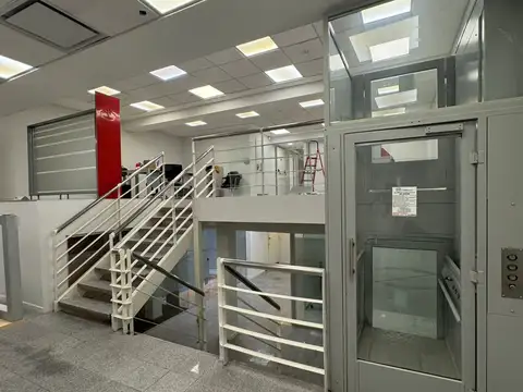 Local en Venta en Zarate, USD 620.000