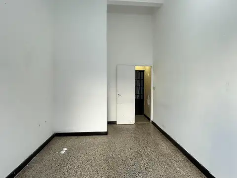 Local en Alquiler en Villa del Parque, $ 450.000