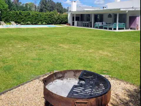 Casa en Alquiler Temporal A Estrenar