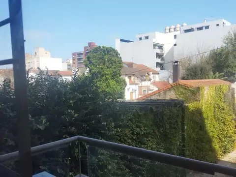 Departamento en Alquiler en Castelar, $ 720.000