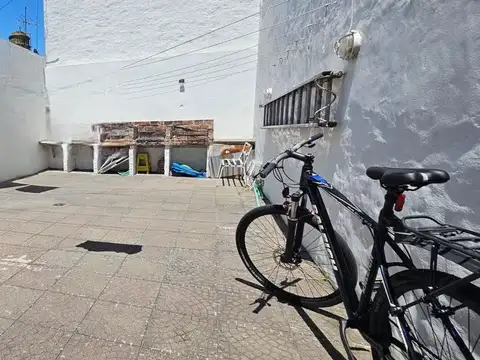 Depto Tipo Casa en Alquiler de 2 ambientes