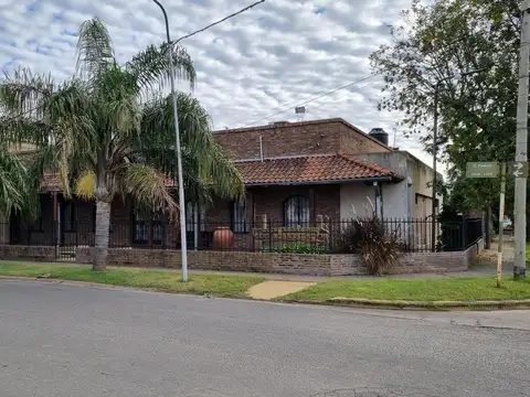 ALQUILER/VENTA - Local comercial / terreno apto constructoras - San Lorenzo