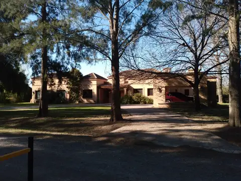 Casa en Venta con cochera