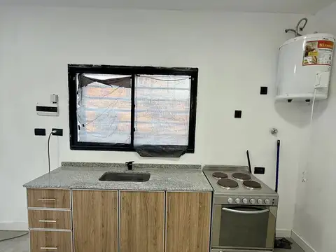 Depto Tipo Casa 2 ambientes con 1 baño
