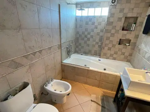 Casa en Venta en Moron, USD 225.000